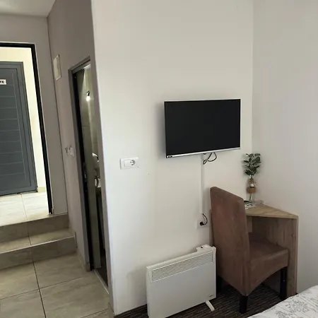 Restoran Tron Hotell *