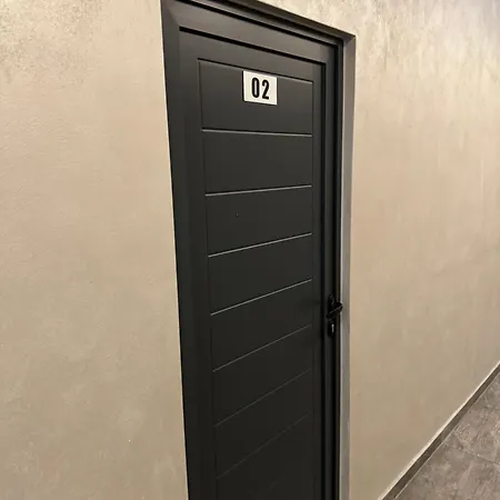 Hotell Restoran Tron *