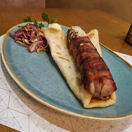 Restoran Tron Hotell *