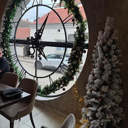 Hotell Restoran Tron